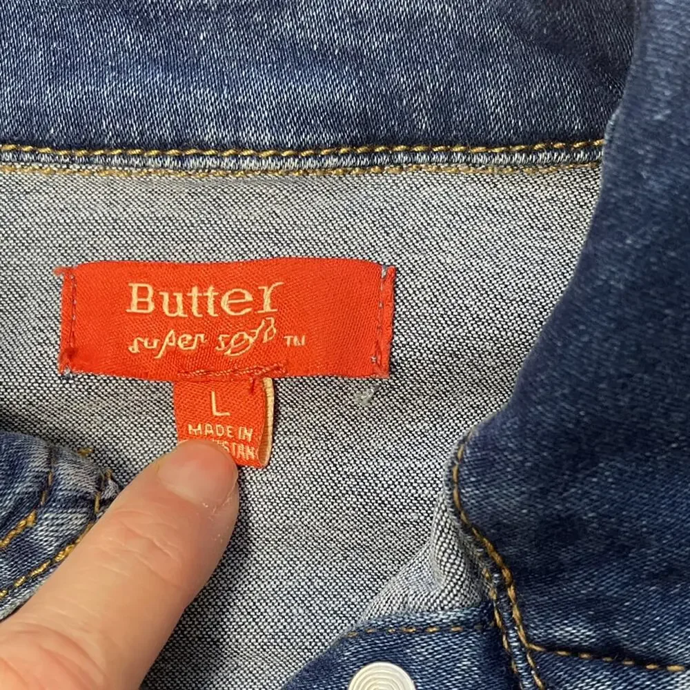 Butter Girls Dark Denim Jacket With Patches Large - Picture 5 of 6